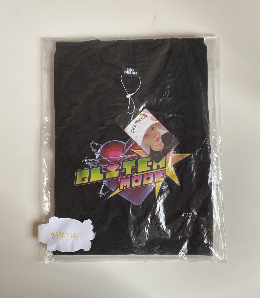 serois4's tweet photo. พร้อมส่ง✨
เสื้อ Glitch Mode T-shirt จีซอง
490฿ ส่งฟรี✅
ยังไม่้เคยแกะค่ะ
 #ตลาดนัดnctdream #ตลาดนัดnct https://t.co/O8MU1XBR1p