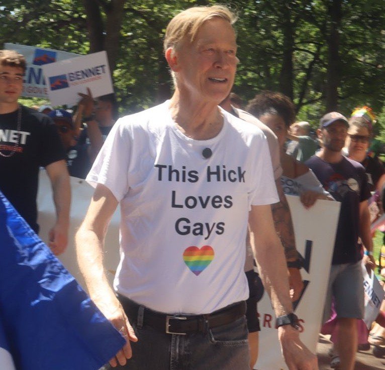 rootown's tweet photo. @Hickenlooper You’re a clown. https://t.co/lK8V8zBFpg