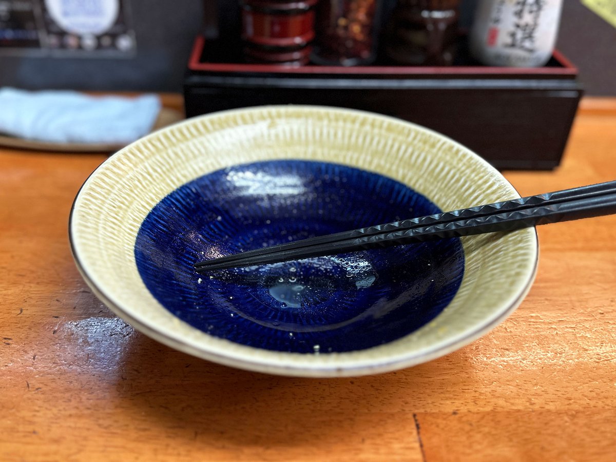 edoventure's tweet photo. 青唐辛子とわさび。2種の辛さを味わう朝ごはん。
激アチ夏日なのでしっかり塩分チャージ。
#つぐみ食堂 https://t.co/ht9UM80Ask
