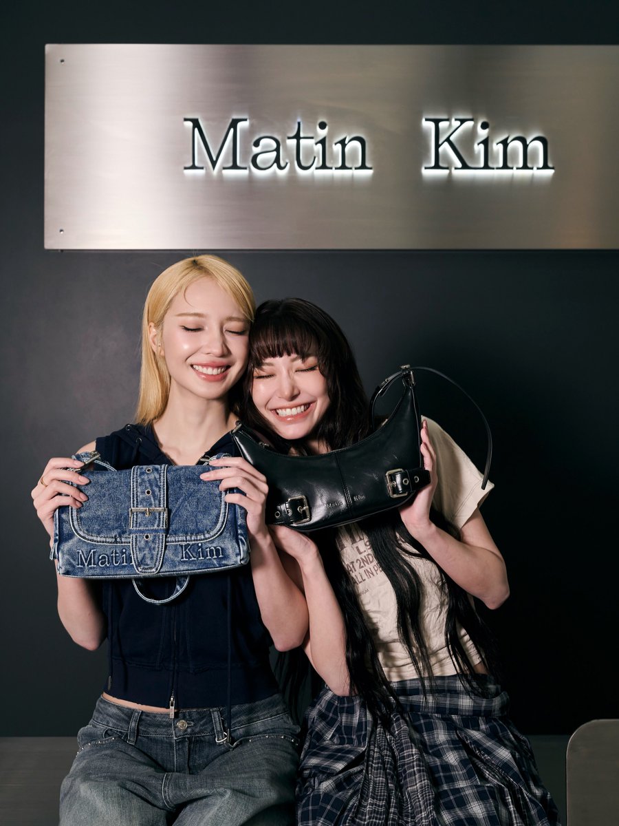 JanJingjing_TH's tweet photo. JanJingjing Update  ༘♡📢  (1/5) 
IG post : matinkim_magazine_th 

#JanJingjing #JANHAE #jingjingyu 

@ janhae @ Jingjingyu36 in the Matin Kim’s Summer 2026 collection at Matin Kim newest store, Central Ladprao🖤

Matin Kim
Level 1, Central Ladprao

#MatinKim
#MatinKimMagazineTH

🔗 https://t.co/wAnRaSPC3a