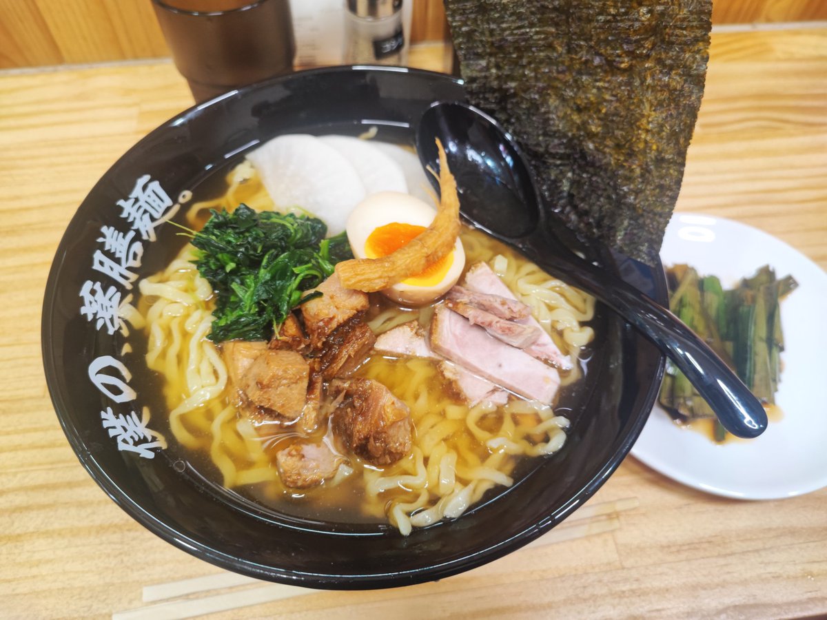 pon_trident's tweet photo. 薬膳冷麺なかなか美味。 https://t.co/FGgQjVWEJ3