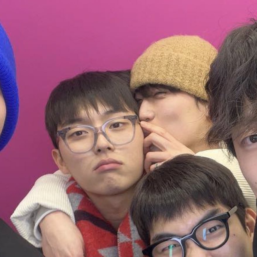 00gong2's tweet photo. ㅈㄴ 투명해서 할말이 없네 https://t.co/AMiN7PmZHE