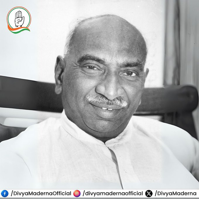 DivyaMaderna's tweet photo. भारत रत्न, स्वतंत्रता सेनानी, संविधान सभा के सदस्य और कांग्रेस के पूर्व अध्यक्ष श्री के. कामराज जी की जयंती पर उन्हे सादर नमन। https://t.co/BJdnV3H429