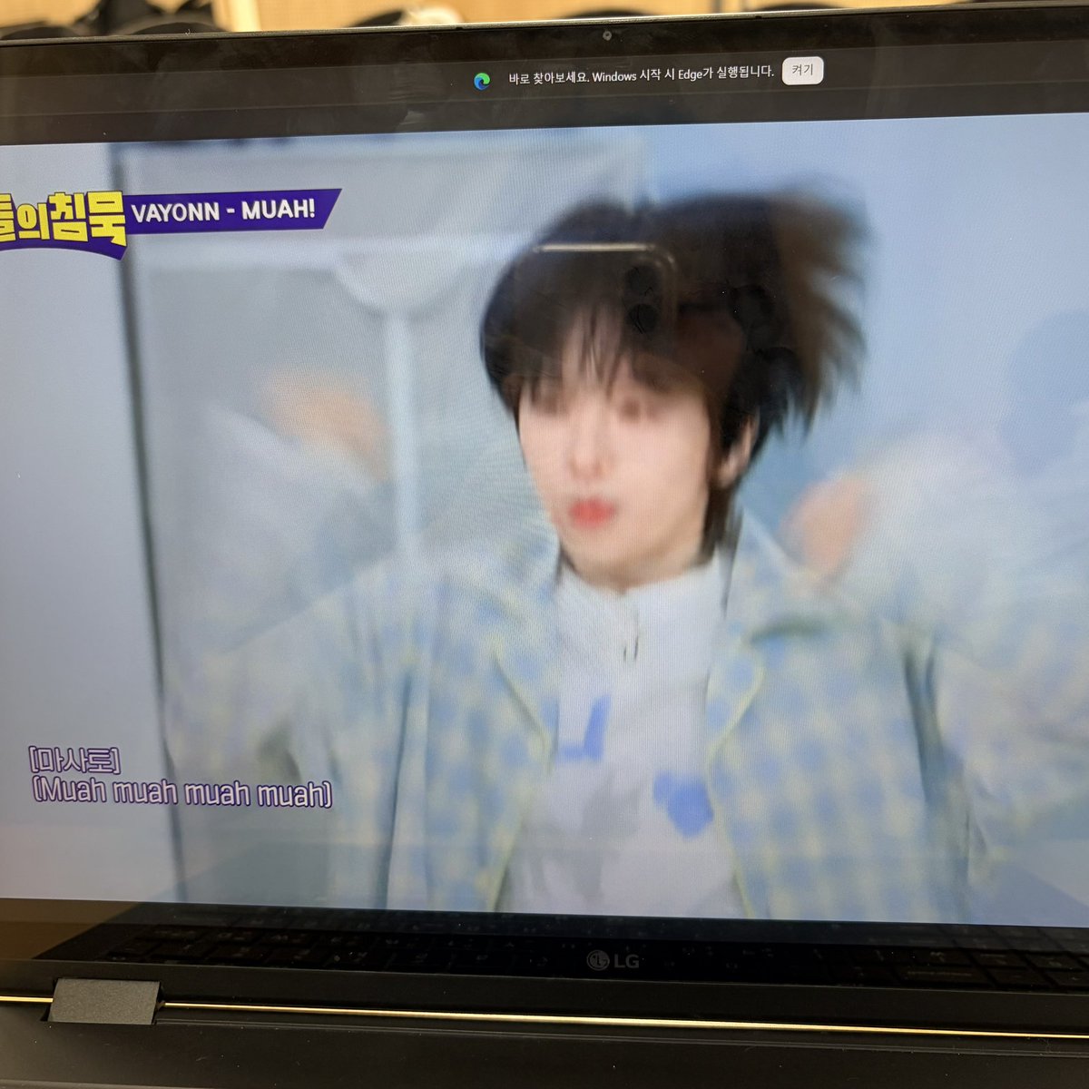 _masato21's tweet photo. 방송부 권력 남용 좀 하겟습니다…
(오빠들 미안 내 사진 실력이…) https://t.co/B67YnKQ6cM