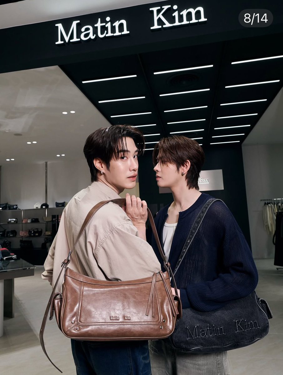 Lunalypink's tweet photo. รูปในไอจีของ Matin Kim คือดีม้ากกกกกก หล่อมากทั้งสองคนเลย 🥹����🩷 ขอแรงมุงด้านแฟชั่นของเติ้ลเฟิร์สหน่อยนะคะะะะ ขอปัง ๆ แบบในทวิตไปเล้ย

มี 3 โพสต์นะคะทุกคนน

https://t.co/O4cNmc4W7z

https://t.co/8foeDhhDZT

https://t.co/8foeDhhDZT

#TLE_mtm #Firstone
#TleFirstone #เติ้ลเฟิร์สวัน https://t.co/yfNZZO1lga