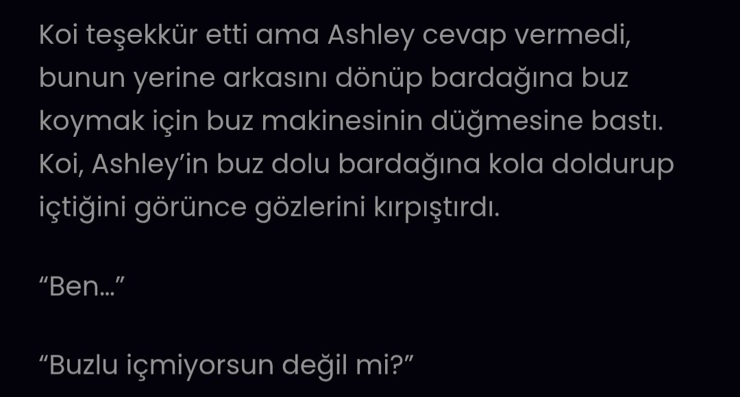 MEden66's tweet photo. Ash de sürekli buzlu içmiyorsun diyip duruyor belki o an koimin canı buzsuz istemiş bi daha sorsana nolacak yani ayrıca bu buz çok mu önemli ikisi de taktı https://t.co/I8RCOcIHU3