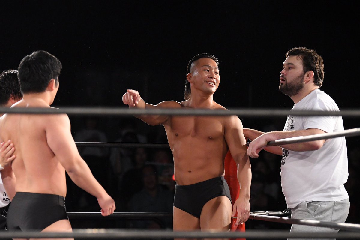 njpw_matsumoto's tweet photo. もう2ヶ月前か。

ウルフもセコンドで来てくれてるので観に来てくれた方も来れなかった方も観てください！

思い出すだけでイライラするな小柳って野郎は^^ https://t.co/K8hjiiKRX1