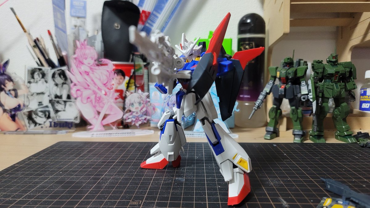旧HGUCゼータ買えたからコイツの出番きた