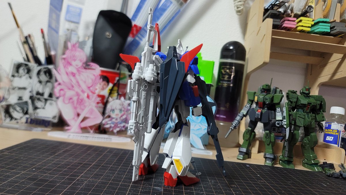旧HGUCゼータ買えたからコイツの出番きた