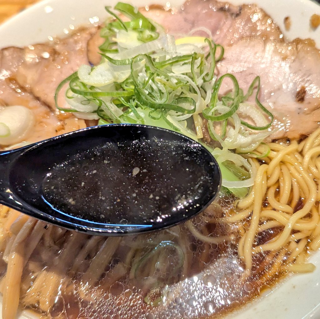 OKAWARI_RAMEN tweet picture