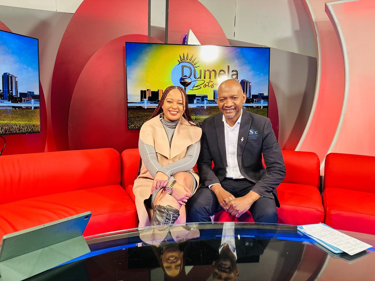 BoitekaneloC's tweet photo. This morning on the BTV Breakfast Show, Professor Oswell Khondowe, Dean of the School of Rehabilitation Sciences at Boitekanelo College, unpacked Bell’s palsy, how it differs from a stroke, and why seeking medical attention early is so important.
#BoitekaneloCollege https://t.co/htLv0vryFK