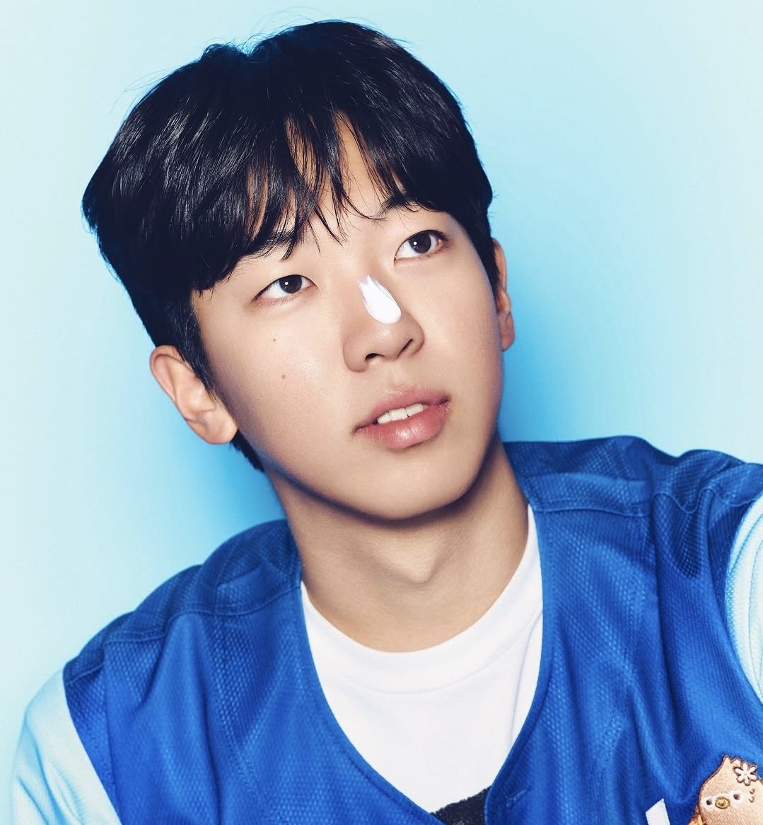 Moon_1223_'s tweet photo. 탄수리 에디션이라 야무지게 코탄준서 모델로 쓴거 ㄹㅇ감다살이다 너무 귀여워용.... https://t.co/pHGqtI6sX9