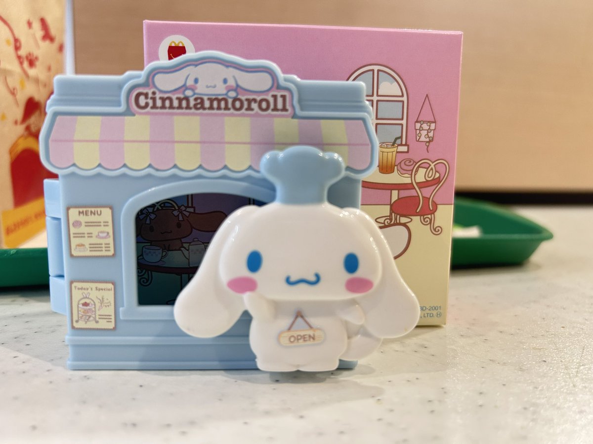 cyomimi_0408's tweet photo. シナモンがハッピーセットのおもちゃにあったから思わず購入⊂・-・⊃ https://t.co/KmxiTLL9Bo