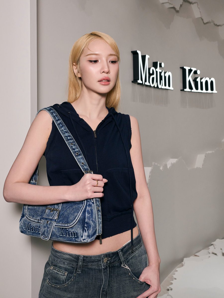 janhaefanpage's tweet photo. JANHAE UPDATE 💜   (1/4)

🖇️ https://t.co/zOGM25ISdd

@ janhae in the Matin Kim’s Summer 2026 collection at Matin Kim newest store, Central Ladprao🖤

#MatinKim
#MatinKimMagazineTH
#JANJINGJING #JANHAE #JANIVERSE https://t.co/YBmRjXlhxe