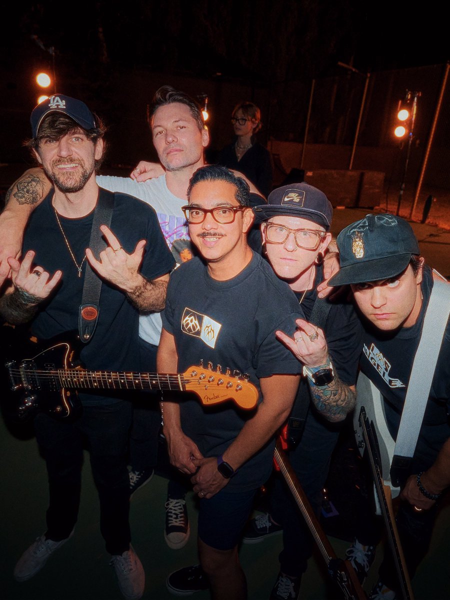 PYH_Band's tweet photo. HERE’S TO LATE NIGHTS 🔥🎸🎉

we’re STOKED to be playing a super special, 100% independent DIY show with our buds in @sinkinband at Valley Rox august 1st!

the first 75 people through the door get a special merch gift from BOTH bands!

tickets are going fast. 

🔗 in bio. https://t.co/p4GhRuQ1Zo