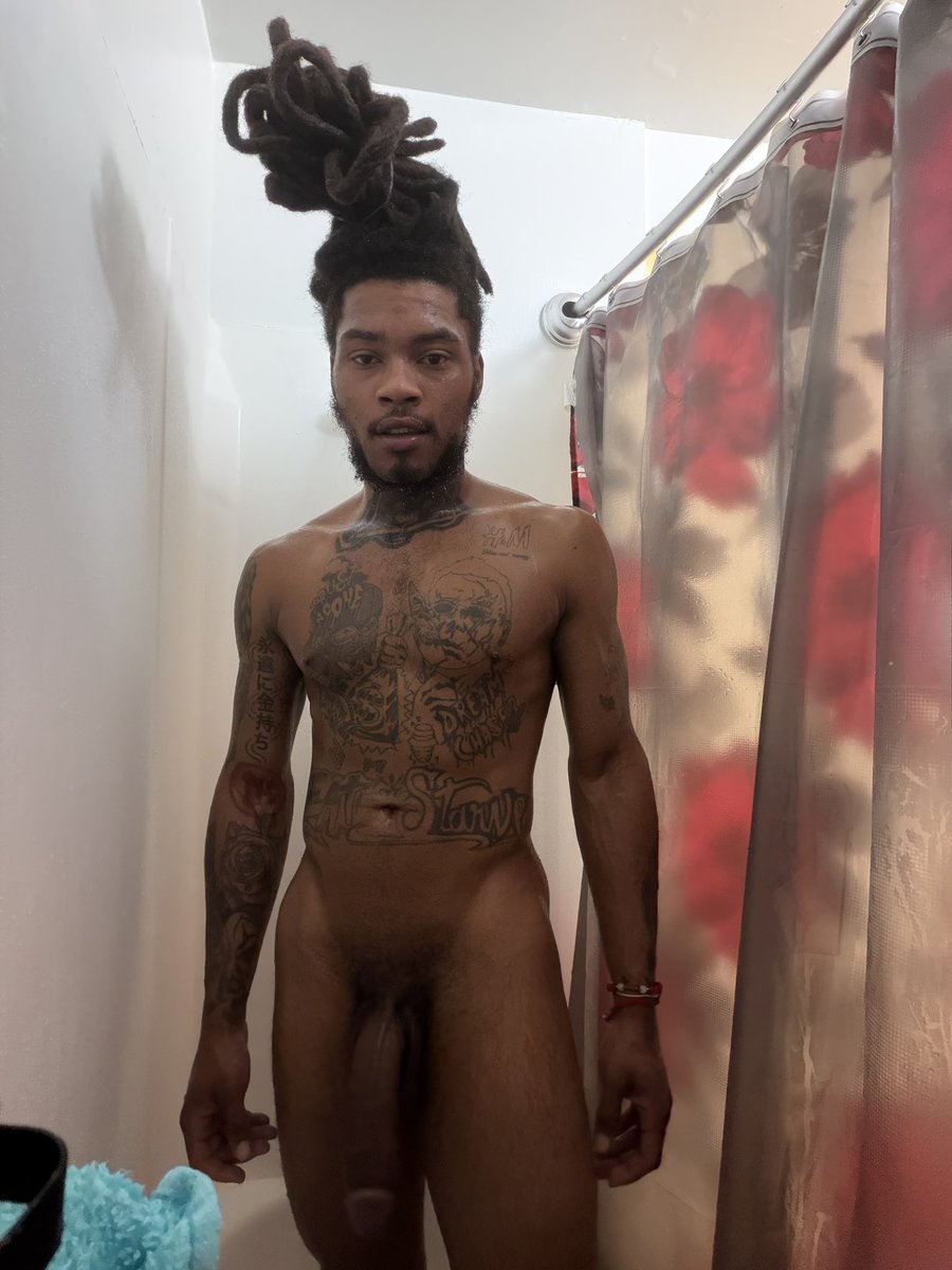 ITURNYOUON11_BK's tweet photo. COME SHOWER WITH DADDY 😏 https://t.co/h7JPuw1p4Y