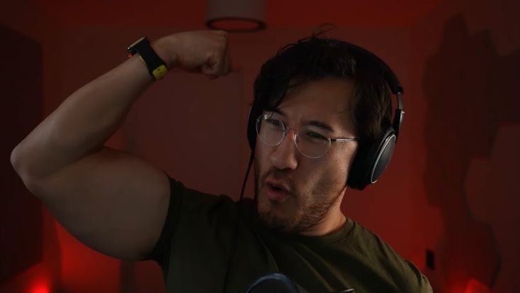 _engineerPlier_'s tweet photo. His signature move https://t.co/ZcZ4EutRbl