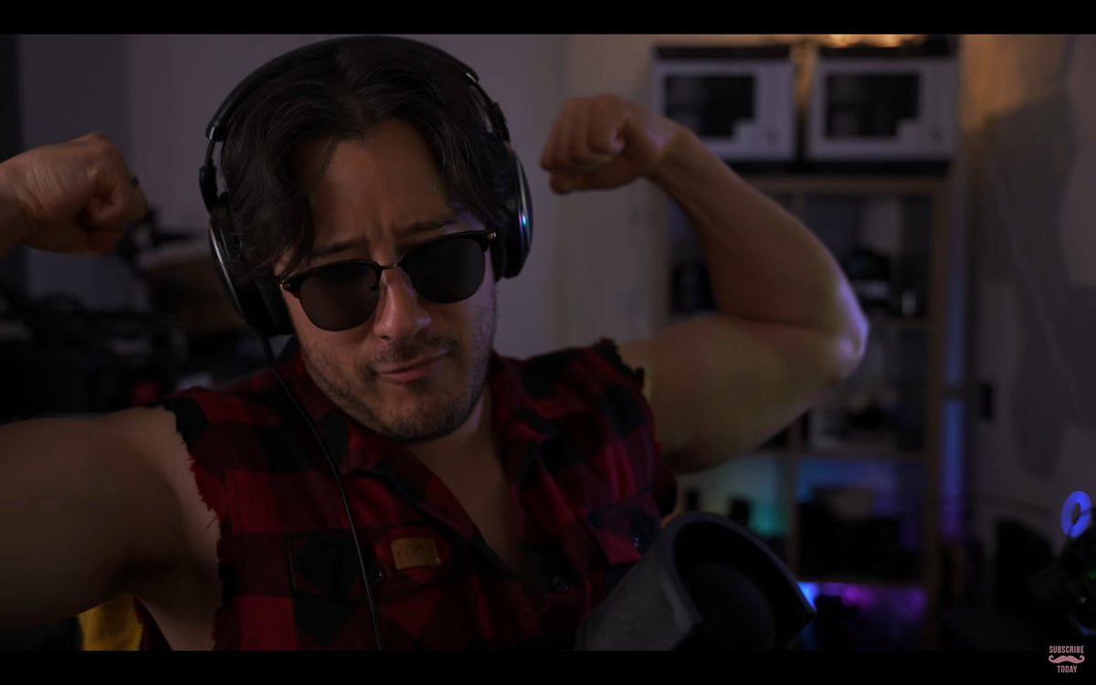 _engineerPlier_'s tweet photo. How did we go from this to this https://t.co/hXfHtZMvhX