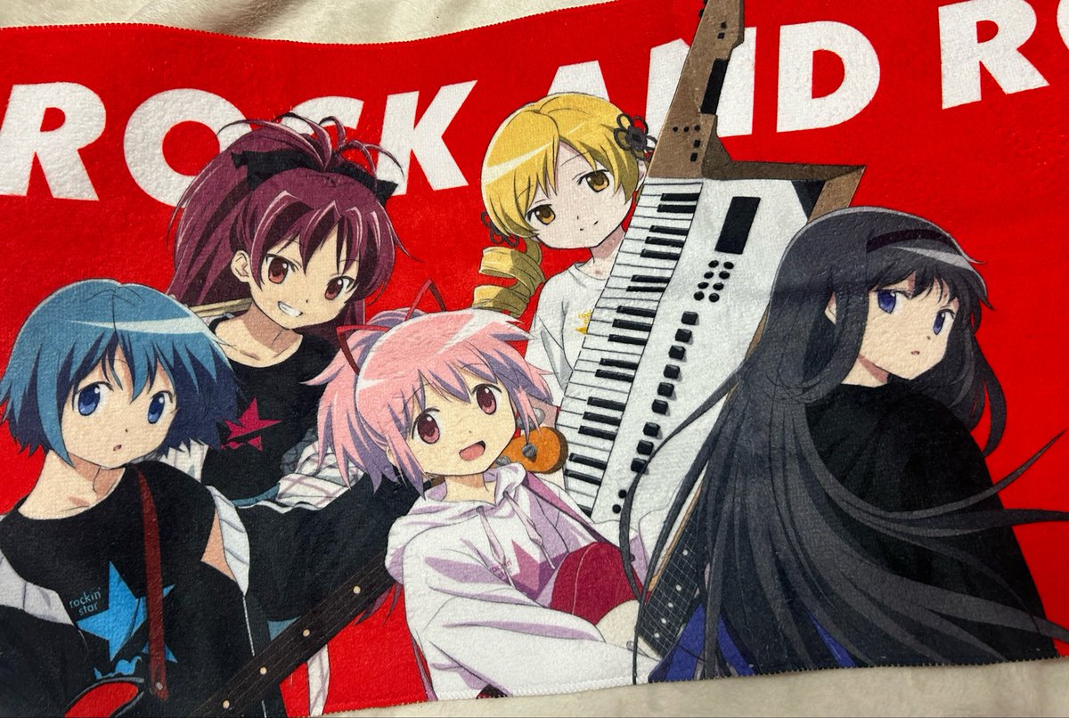 Oou__58's tweet photo. なんか色々届いたჱ̒ ᴖ⩊ᴖ ） 
このチケット風カードほむら3枚も出て神😭😭 https://t.co/1wnG5AWLJY