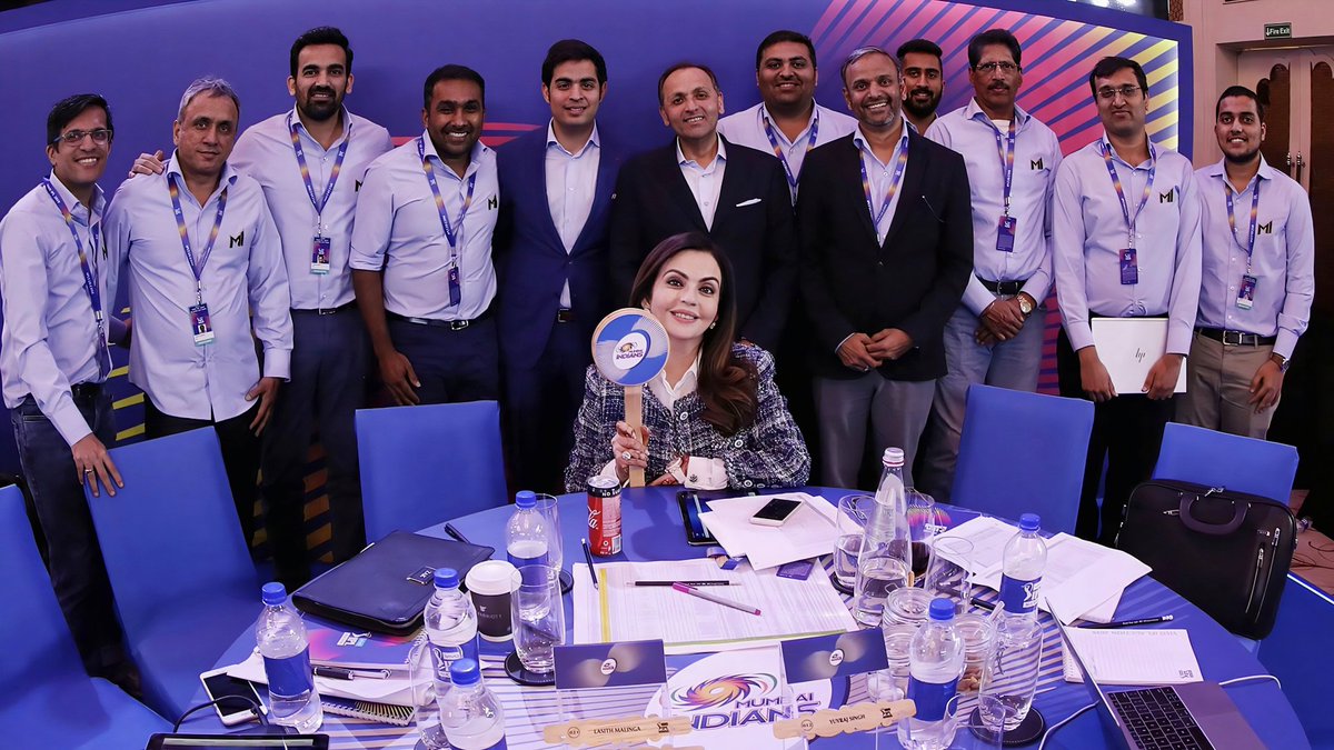 TheDesiDevil55's tweet photo. 🚨 DEVELOPING: Mumbai Indians are currently holding a massive review meeting to reshape the franchise's future, reports Sahil Malhotra (TOI).
​Key agendas on the table:
👉 Captaincy: Jasprit Bumrah or Tilak Varma tracking as the most realistic choices. https://t.co/qEUhLjgljU