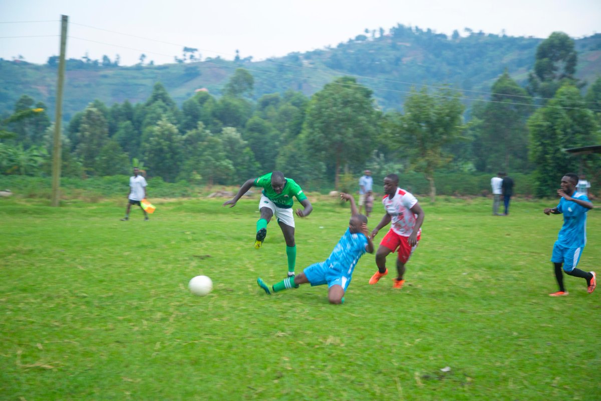RwexTournament's tweet photo. The elders of #Sportive_SC came as competitors.
They stayed as mates.
They left as friends of @RwexTournament forever.
This is what RHT is about. Brotherhood beyond the pitch.
#RHT2026
#OnceRHTAlwaysRHT
#SportiveSC
@rephynexus @wilfred_ckay @rwenzoritv1 @975messiahradio https://t.co/26I4ooluf8