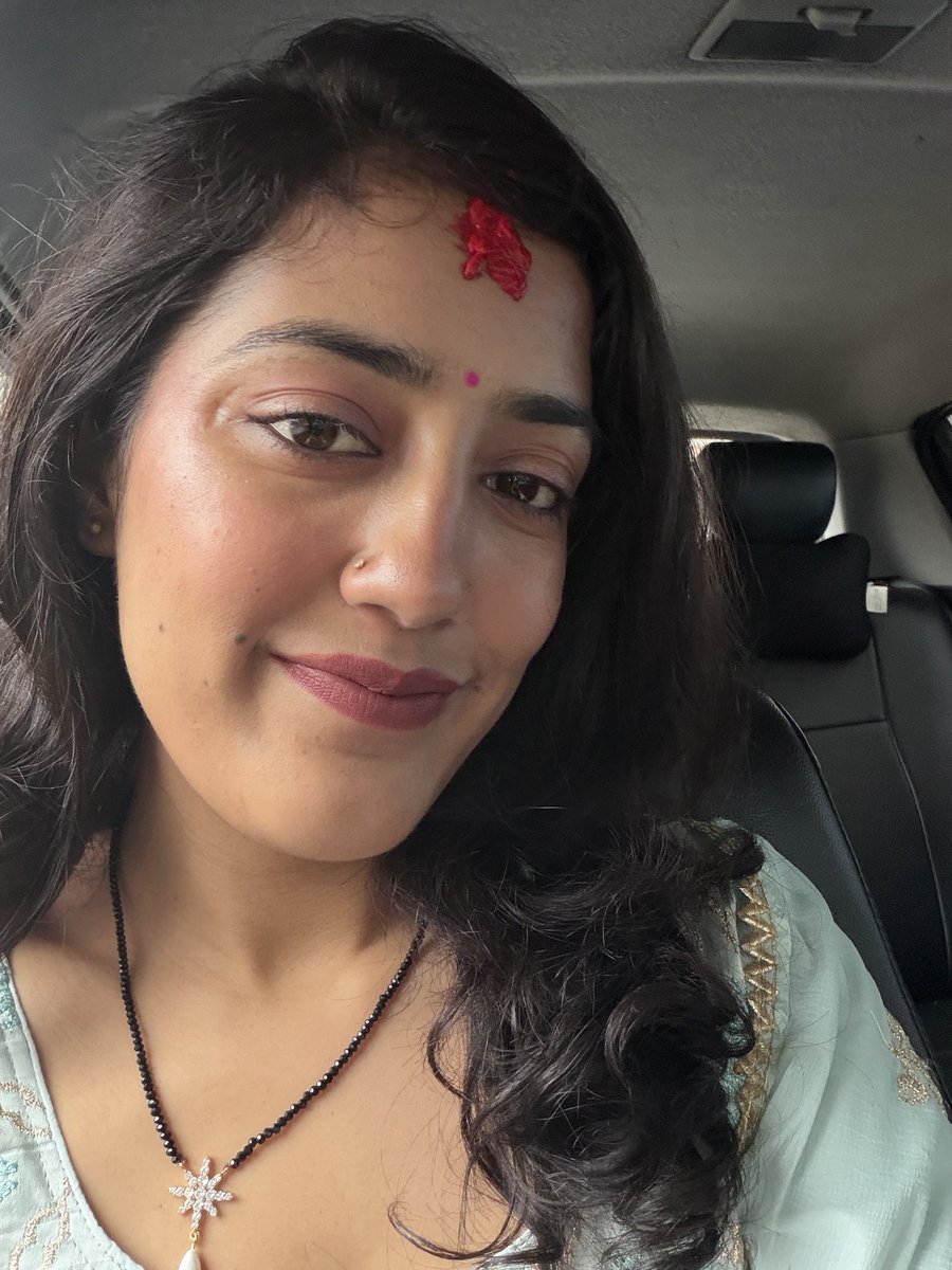 srijana_mishra's tweet photo. This is who runs this account. https://t.co/PsswMVKXgo
