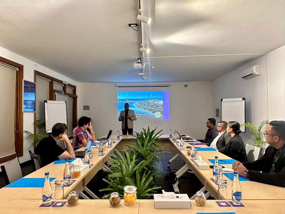 SATAawards's tweet photo. South Asian Travel Awards (SATA) 2026
Jury Evaluations in Maldives

#CinnamonVelifushiMaldives

#Nominee #SATA #SATA2026 #SouthAsianTravelAwards #maldives https://t.co/SHCAaWbBnK