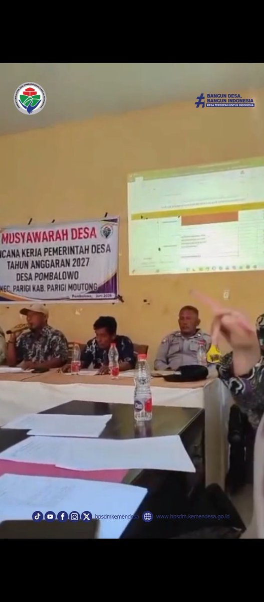 KaurAntoni's tweet photo. Desa Pombalowo, Parigi, Moutong, Sulawesi Tengah telah melaksanakan Musdes RKPDes. Perencanaan yang memuat program strategis selama satu tahun. @YandriSusanto @ArizaPatria @KemensetnegRI
#KementerianDesaPDT
#BPSDMKementerianDesaPDT
#TPPFasilitasiMusdesRKPDesa
#KerjaTPPBerdampak https://t.co/iBc1RVegfJ