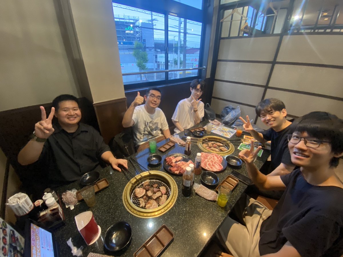 Ukita_Lab's tweet photo. 7月11日に留学生のSunnyの送別会と Peter, Kyle 歓迎会を行いました。Sunny、また、研究室に遊びにきてね！  Peter, Kyle、 一緒に研究頑張りましょう！ https://t.co/w60rvTYHcY