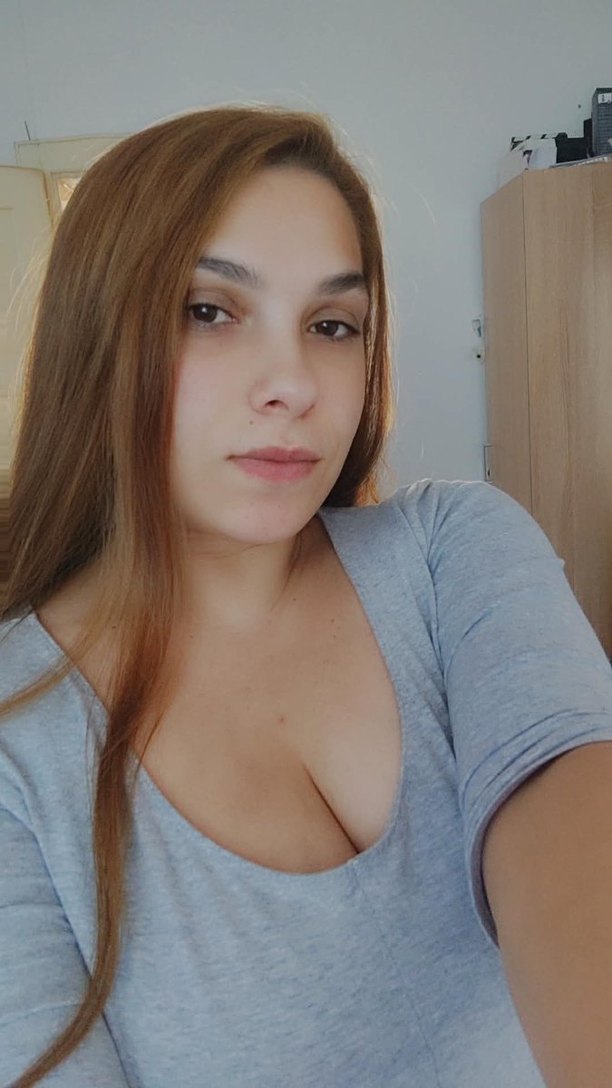 LenkaLenicka24's tweet photo. Když jsi koupíš jeden balíček za 800kč tak sex máš zdarma 😋😉😘 https://t.co/44oyFNUZAm