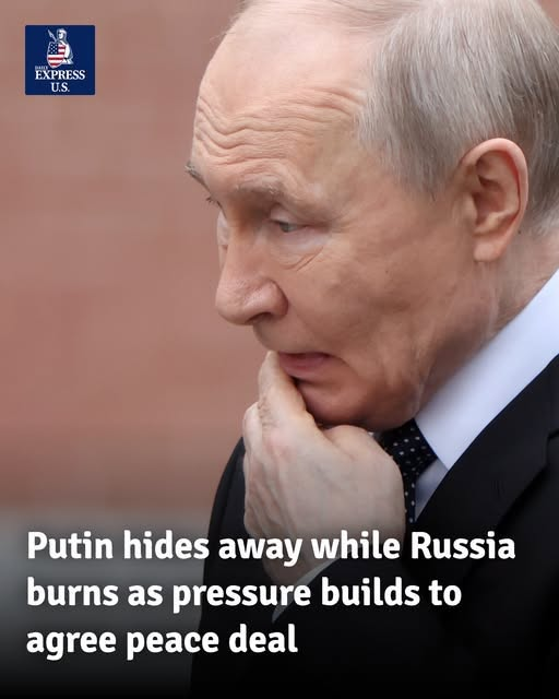jalle51's tweet photo. How it started: "We will take Kyiv in three days!" 🇷🇺🚀 How it’s going: "If we don't win, Russia will cease to exist." 📉💀
Kremlin propagandists on Russian state TV are officially panicking. As Ukraine systematically erases their oil refineries and the Russian economy chokes, talking heads like Sergey Mikheyev are openly drawing parallels to 1917 and 1991.

They’re warning of an "explosive" situation, with rising public distrust, fuel shortages, and zero military progress.

When your own state media shifts from supreme confidence to existential dread, you know the reality check has finally hit the fan. Grab the popcorn. 🍿🇷🇺 #Russia #Putin #UkraineWar #Propaganda