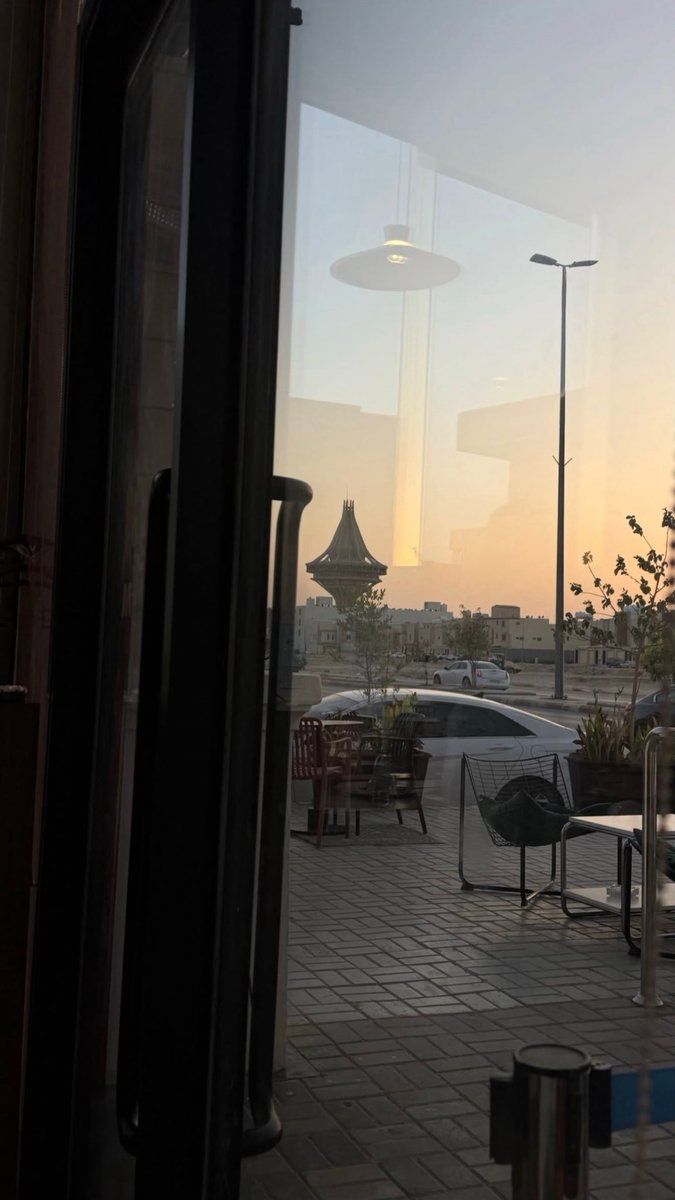 SbmoAl's tweet photo. يا أغلى سر عاش بزحمة أسراري ❤️ https://t.co/JjiXVrzGM0
