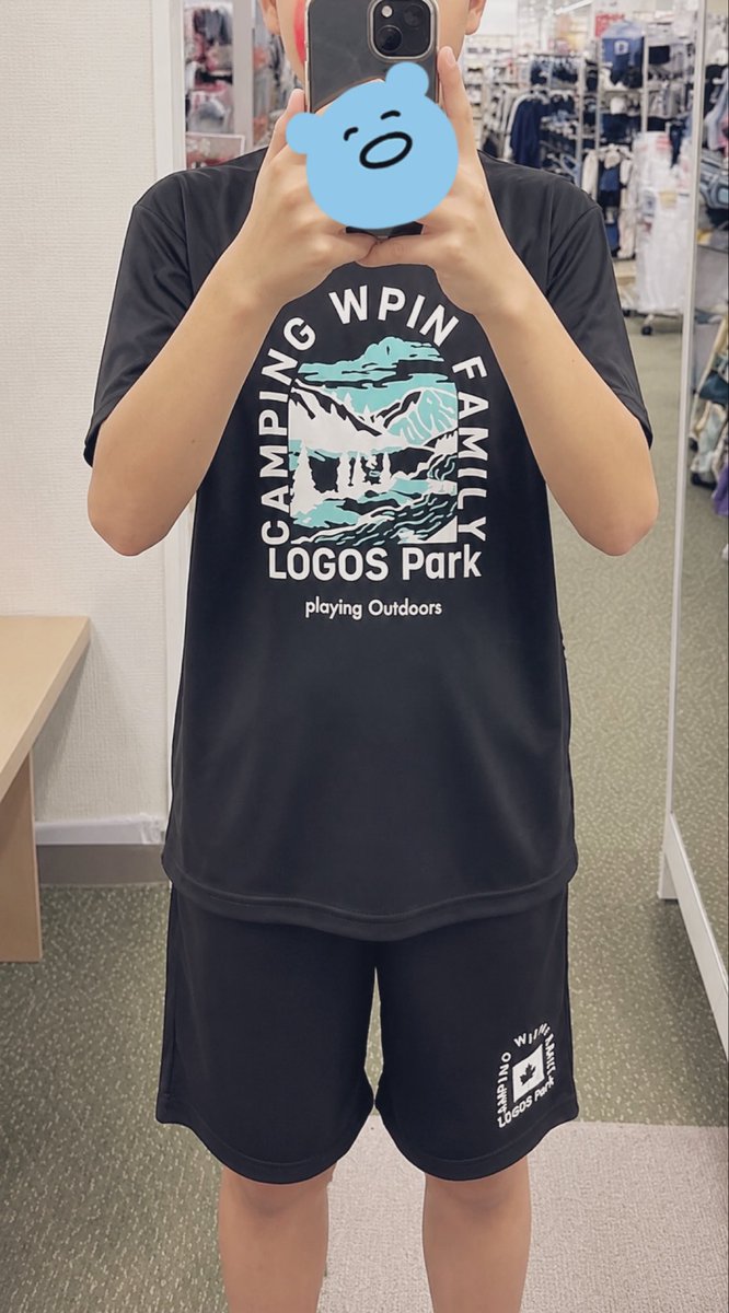 hefa132's tweet photo. 顔バレしないように顔隠しOK！

イオンで服買ったんだけど、
暑くなるし白の方がよかったかな〜って
ちょっと後悔したw

でも、まぁ…
これも似合ってる…よね？w https://t.co/xf2stIHxPl