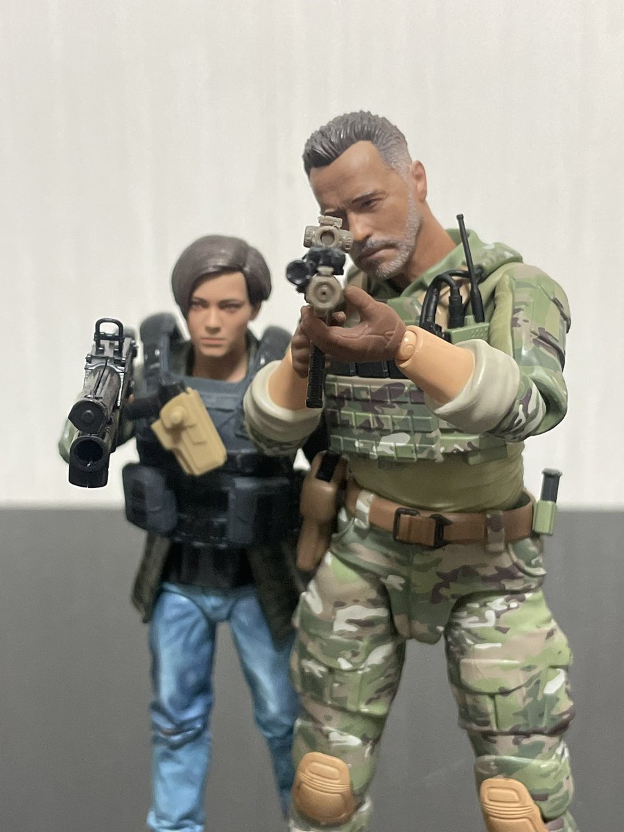 tuvpg's tweet photo. #深夜の小武器庫部
#リトルアーモリーを装備 
#toyphotography

お題『援護』 https://t.co/Khd0HSZVXO