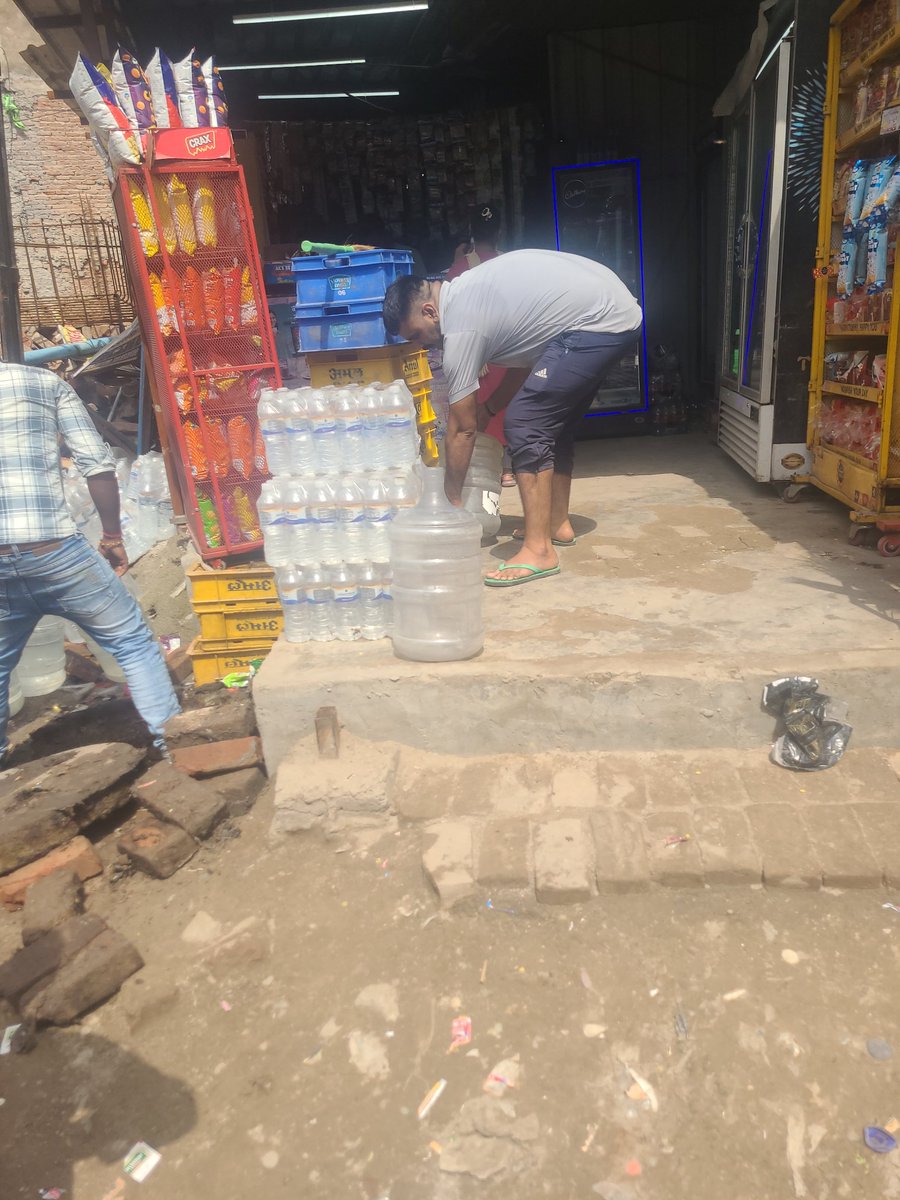 Ashokgarden1956's tweet photo. @cmohry @narendramodi Today is also me & my wife under dispersed सीवर का मेरे घर आ गया 13.05.26 को भी यही हाल था बस्ती के कारण 49 शिकायत पहले और एक आज बस्ती के निवासियों ने भर दिया पूरी सीवर लाइन पर कब्जा पूरी ग्रीन बेल्ट पर कब्जा @PMOIndia @DC_Gurugram @usiias @pcmeenaIAS @OfficialGMDA #RSBATTH https://t.co/cLXtW0yQpT