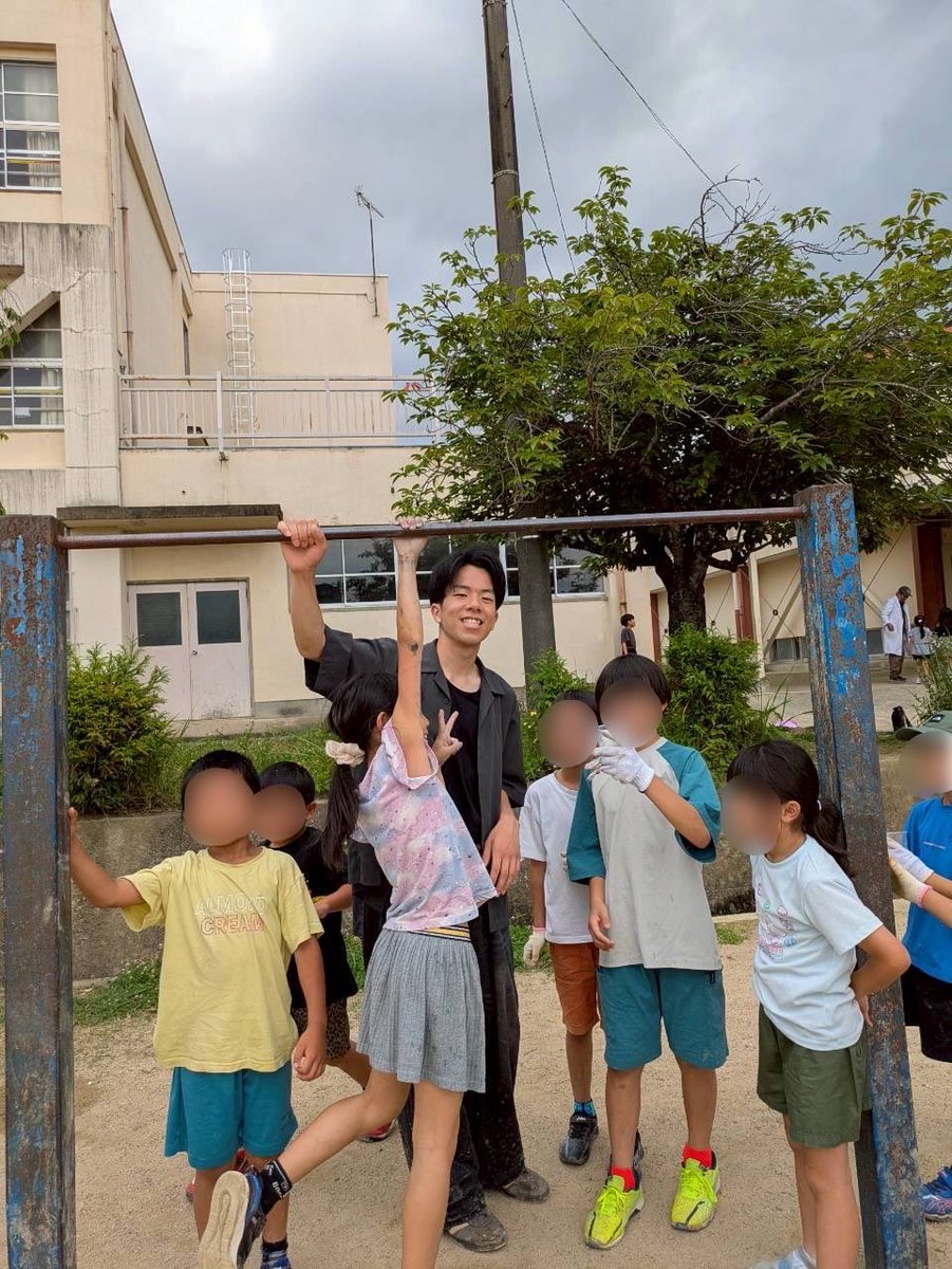 fukukoya_'s tweet photo. 小学生のみんなで協力しながら完成させ、チームワークの大切さを実感することができました✨
子どもたちの笑顔や一生懸命取り組む姿が印象的で、とても充実した一日になりました😊 https://t.co/wyOoPMlQwW