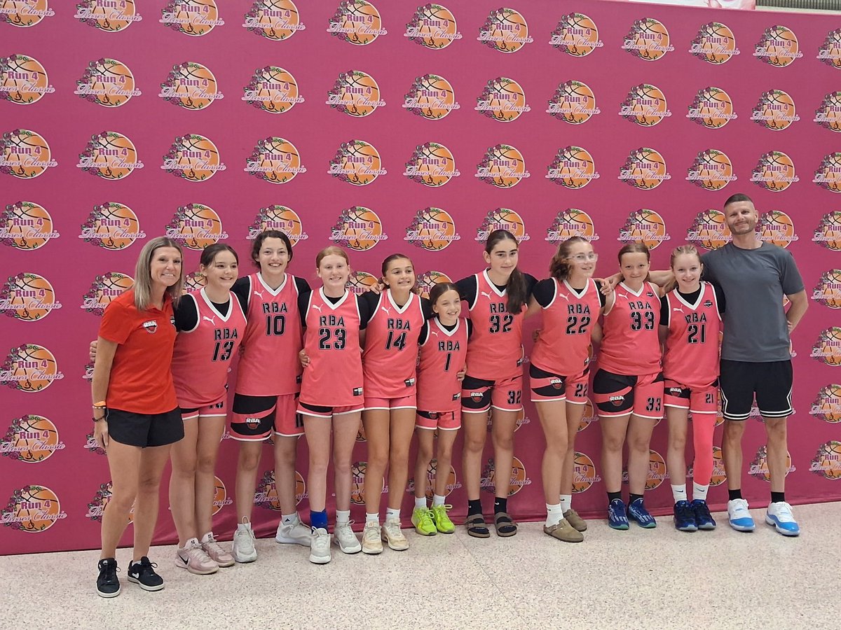 NathanMetzger17's tweet photo. Rising stars natinonals Gold Champipnship runners up!!! Congrats @Rice_B_Academy and Bella Metzger!!@BC_GirlsHoop #Panamá #33doinwork https://t.co/TJ7D6k11VB