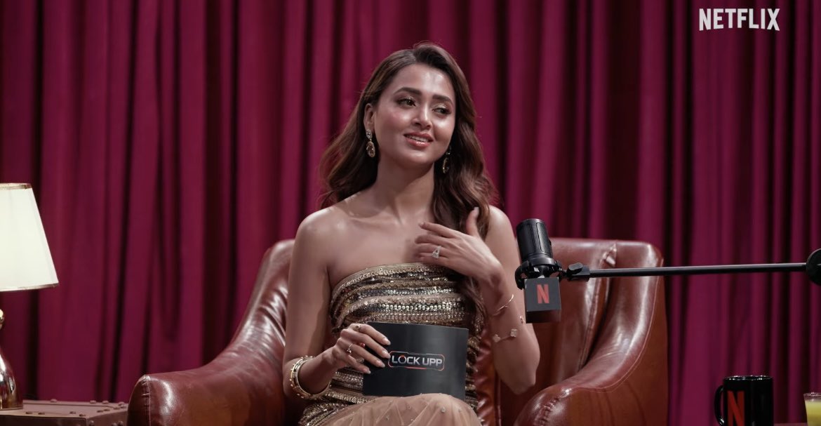 _inlovewiththem's tweet photo. SO GORGEOUS!!!! new episode of shutupp with tejasswi 🫶🏻🥰🥹

#tejran #tejasswiprakash #lockupp2 https://t.co/jcckSF4gn4