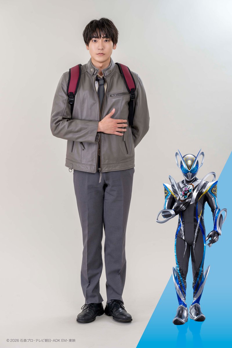 HKR20_official's tweet photo. ꧁••┈ #仮面ライダーマイス　キャスト┈••꧂

音澄宙（おとすみ・そら）／仮面ライダーマイス 役
秋谷郁甫（あきや・いくほ）

古くから続く名家・瑞生家に仕える“マイスター”

🔽 詳細
https://t.co/EaSzNCjQDw https://t.co/t7G0g0twxu