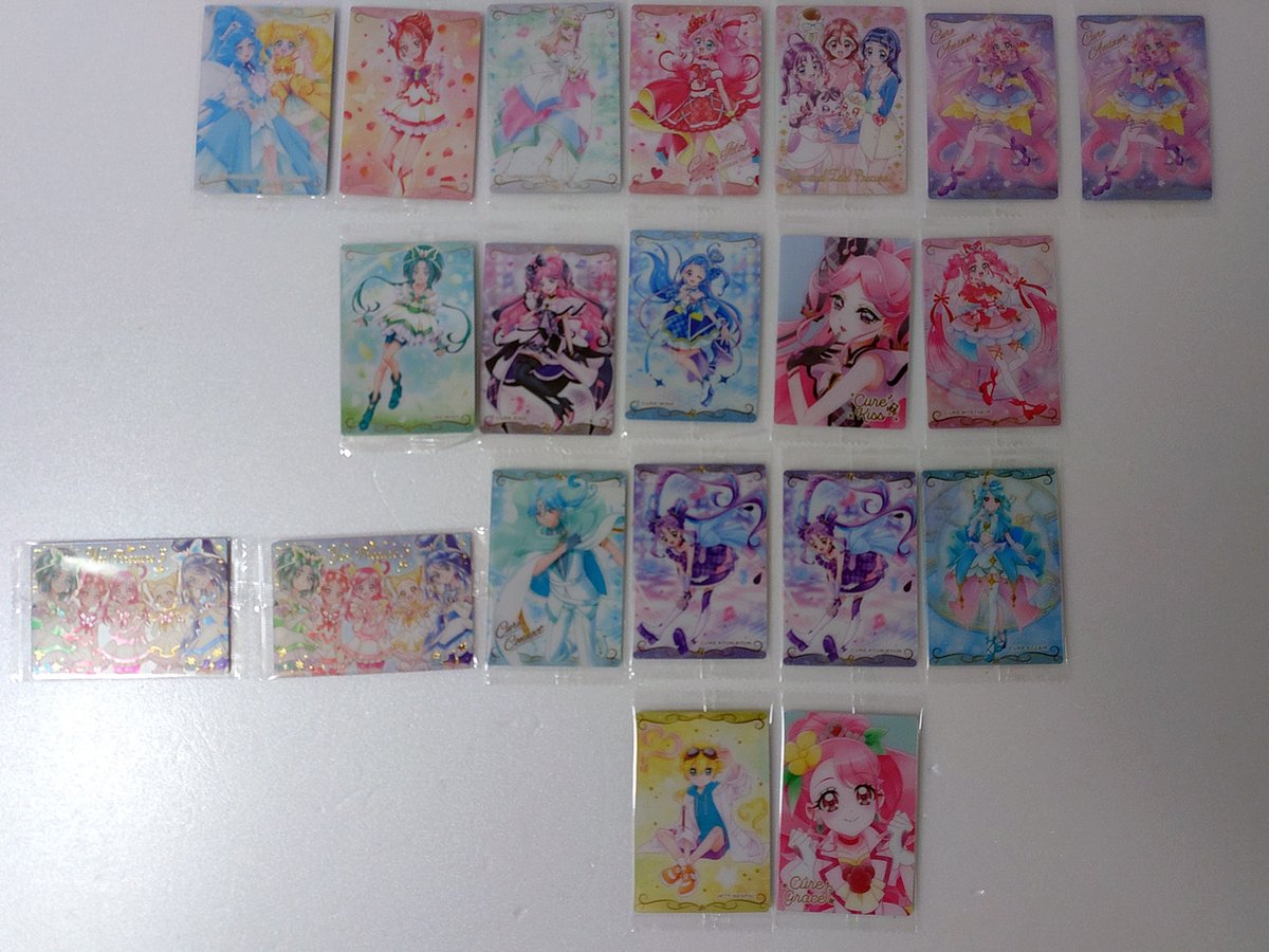 プリキュアカードウエハース13、1箱＝20枚買って一日3枚づつ開封してき