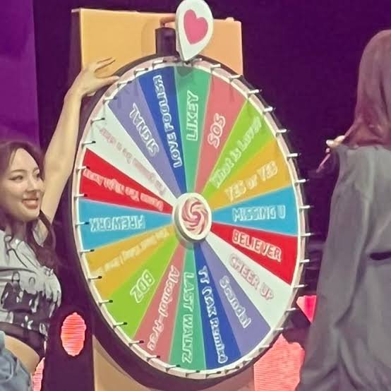 yourbaeim's tweet photo. Encore wheel reportedly are leaving JYP Entertainment 

After rigged by Nayeon https://t.co/BRyrCwAPdX