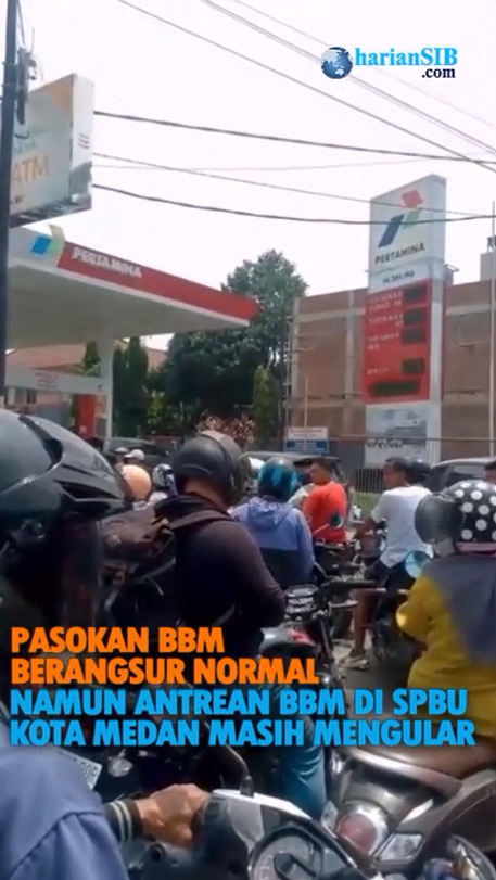 sibnewsnetwork's tweet photo. Pasokan BBM Berangsur Normal: Namun Antrean BBM di SPBU Kota Medan Masih Mengular
#snn #sibnewsnetwork #antreanbbmmengular #spbu #kotamedan #gangguandistribusi https://t.co/DZVMFp7r6z