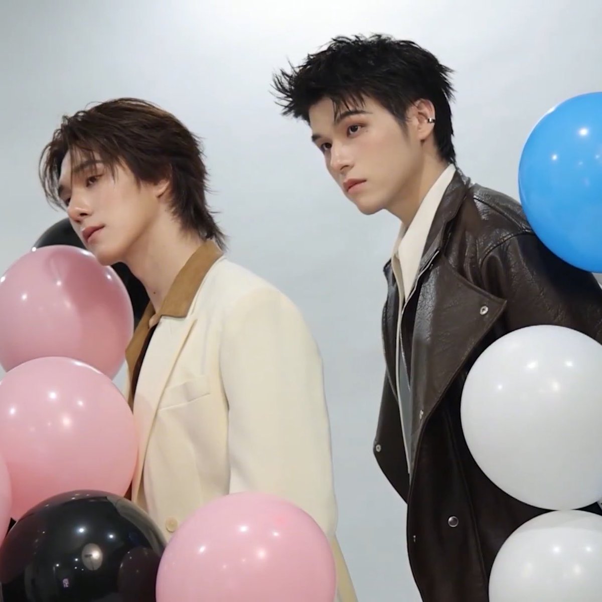 JibiaJubum's tweet photo. ป๊ากับพ่อพ่อวันเฉลยเพศลูก🩵🩷

#SkyNaniSToTheNFancon https://t.co/nJZVlJc0Hq