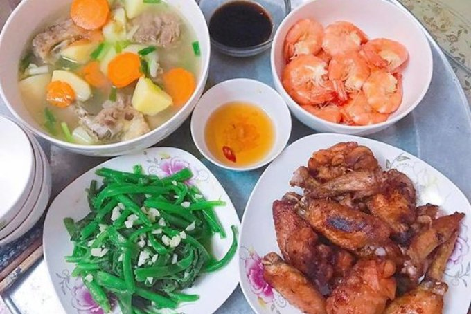 AlwaysGainx's tweet photo. Mời nhà mình ăn tối nhé! 

Đủ món đơn giản thôi

Lấy năng lượng cho một buổi tối tràn đầy gắn kết trên x nhé! 

🍗🍖🥗🥙🥪🌮 https://t.co/jDydJW00e0