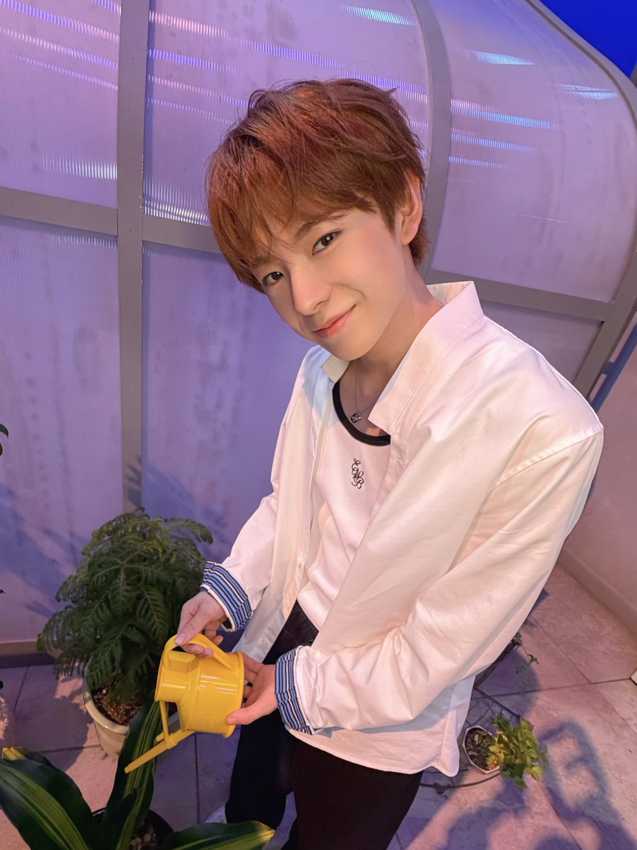 nctwishofficial's tweet photo. 원예부

EVERYTHING, ALL AT ONCE, NEO
https://t.co/DaNuhRRJE7

#YUSHI #SAKUYA
#유우시 #사쿠야
#ユウシ #サクヤ 
#NCTWISH #YO_I_DON! 
#NCTWISH_YO_I_DON!
#NCT_10TH_ANNIVERSARY https://t.co/fNRzY0VDuD