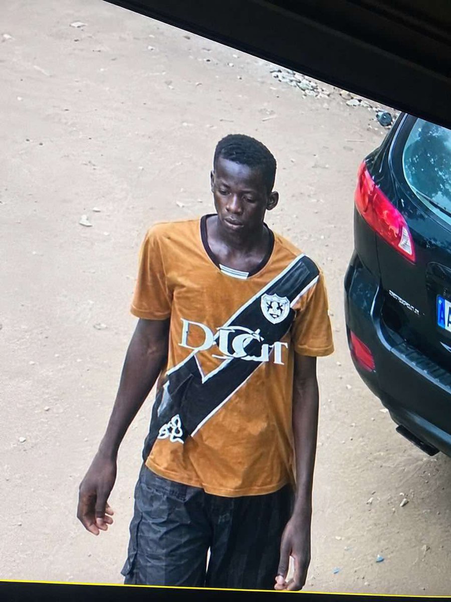 ldsenegalais's tweet photo. Bonjour pouvez-vous me publier ça svp dafa agressé sama nièce tayy patte d’oie dako topp ba tie biir keur guii nangou téléphone bii gaagne ko svp pour kouko khamé . Merci beaucoup https://t.co/TS58sBfiOd