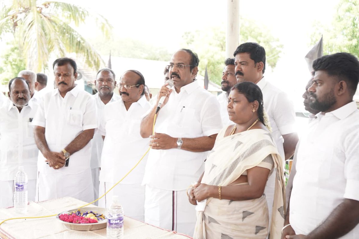 engalthangam26's tweet photo. https://t.co/PimpYPh503