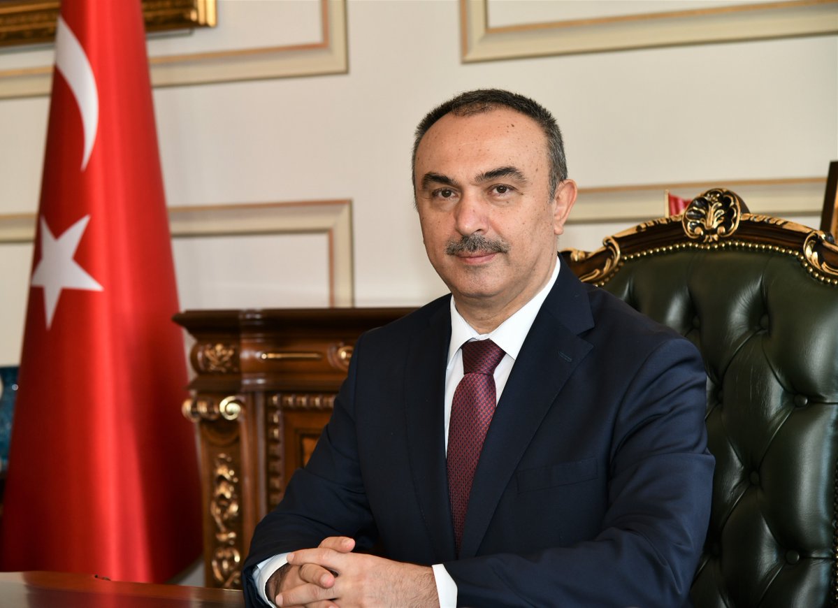 tekirdaggovtr's tweet photo. Valimiz Sayın Recep Soytürk'ün 15 Temmuz Demokrasi ve Milli Birlik Günü Mesajı

https://t.co/ZMB9eKWOHW https://t.co/ZGwx8Jzhc0