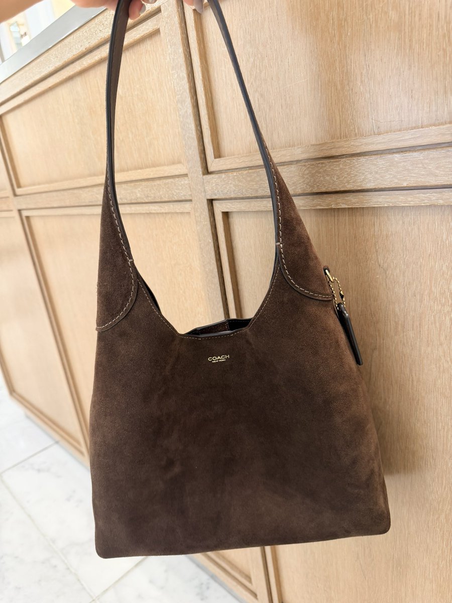 COACH届いたけど6万円でこの梱包で届くの満足度高すぎるでしょ