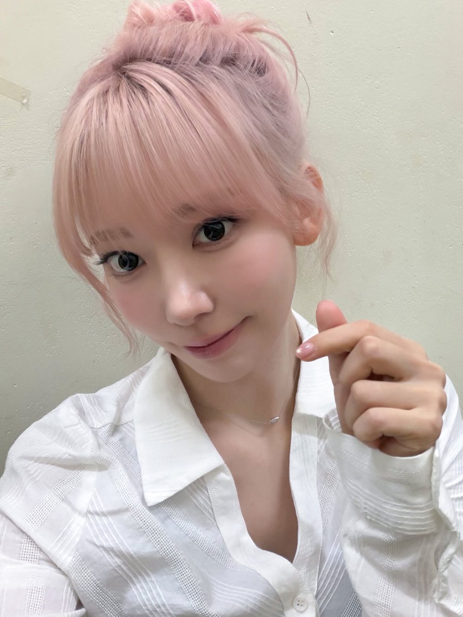 sakuchan_0812's tweet photo. WITHMUU 

#사쿠라
#宮脇咲良  #SAKURA https://t.co/4VdVSra6ui